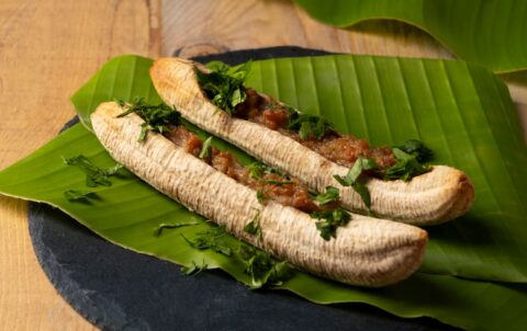 Why Banana Leaf Dining Elevates Andhra Cuisine in Singapore